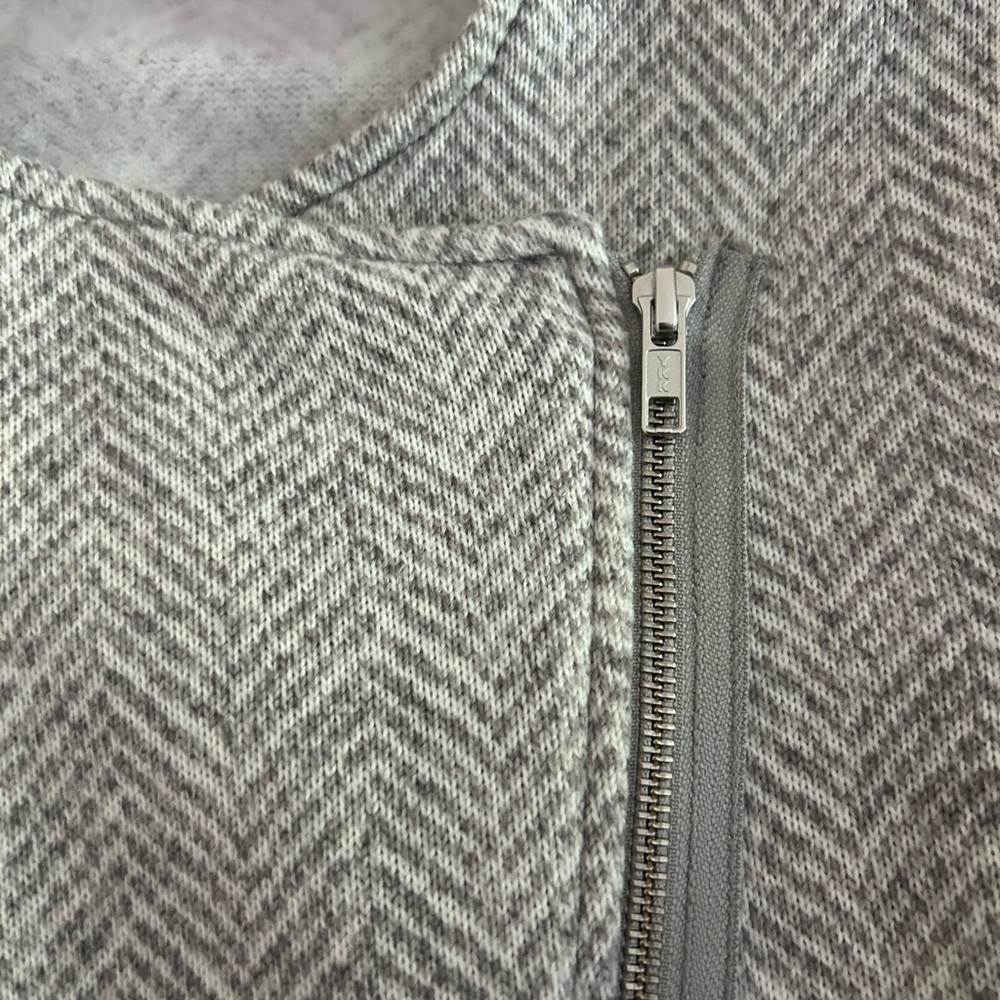 Banana Republic Women's Cream Herringbone Coat - Picture 8 of 8